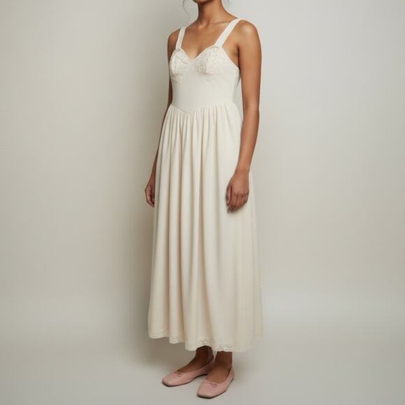 Vintage Blush Nylon Slip Dress Lace Bodice Maxi Nightgown Romantic Cottagecore - Picture 10 of 10